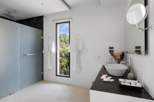 Villa with Sea View
