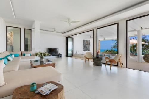 Villa with Sea View