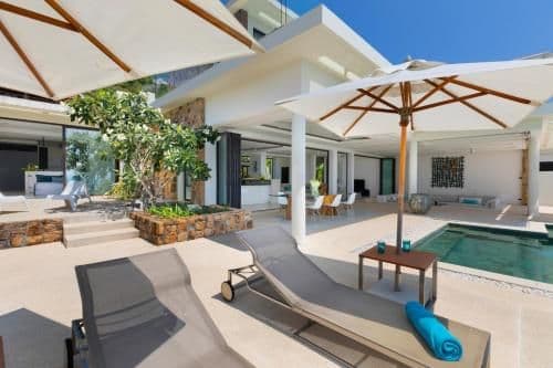 Villa with Sea View