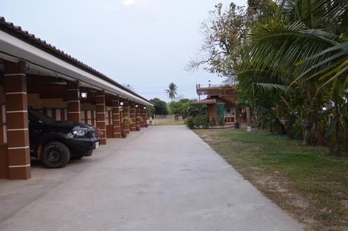 บ้านพักเฮือนห้วยน้ำเย็น Nam Yen Guese House (Baan Pak Huen Huay Nam Yen, Nam Yen Guese House)4