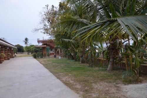 บ้านพักเฮือนห้วยน้ำเย็น Nam Yen Guese House (Baan Pak Huen Huay Nam Yen, Nam Yen Guese House)1