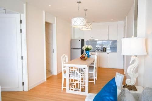 Corner Suite with Sea View