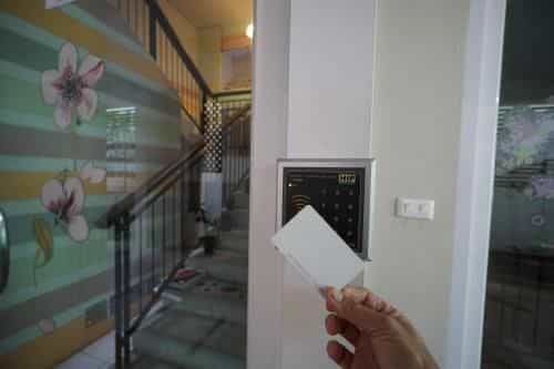 Whole Floor Apartment with Terrace View Whole Floor Apartment with Terrace View