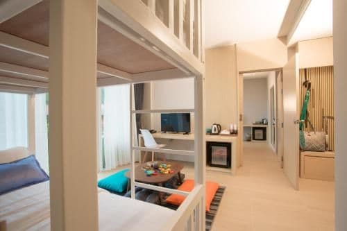 Deluxe Family Room
