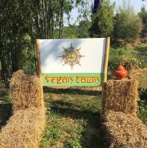 Vegan Town Lampang Vegan Town Lampang