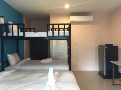 Deluxe Family Room