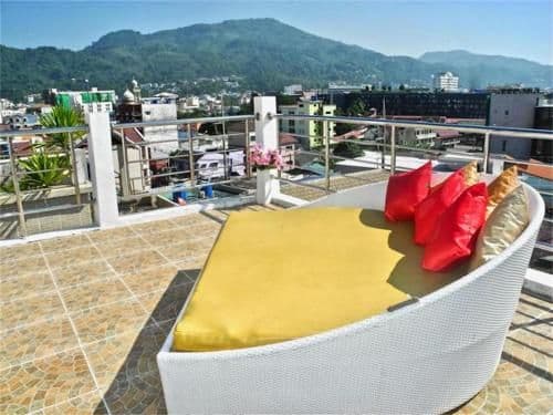 Studio Apartment with Sea View
