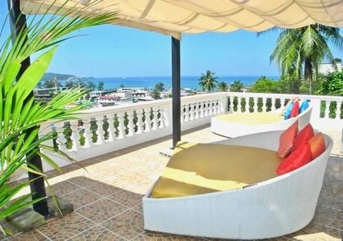 Villa Versace Residence0