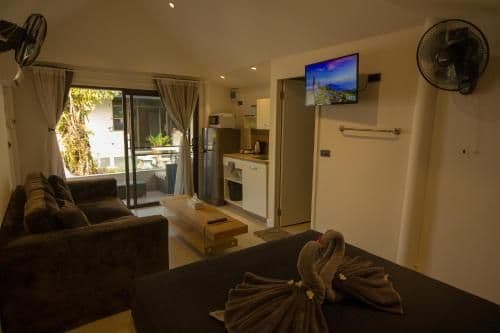 Bungalow Number 7