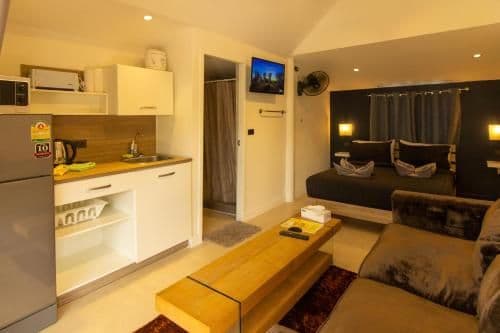 Bungalow Number 7