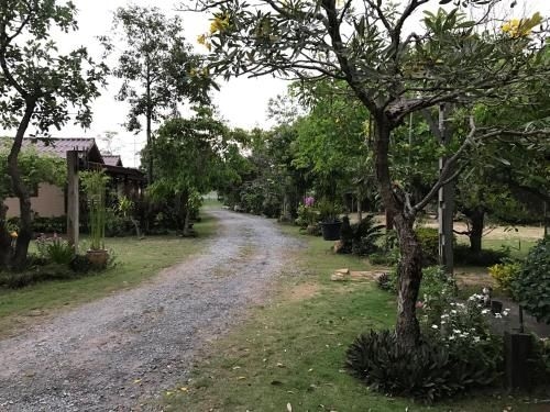 Baan Suan Rim Nam1