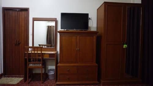 Baan Isara Baan Isara