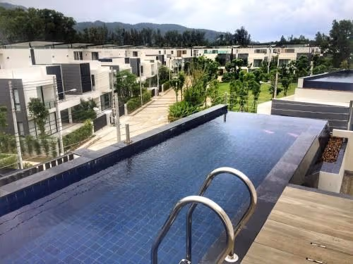 Four-Bedroom Apartment