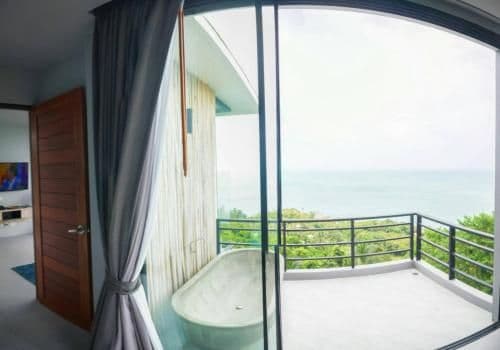 Villa with Sea View