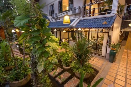 Villa with Garden View