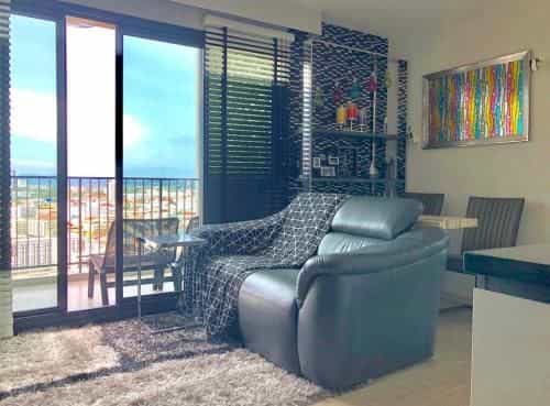 The Base Central Pattaya Deluxe Kingsize The Base Central Pattaya Deluxe Kingsize