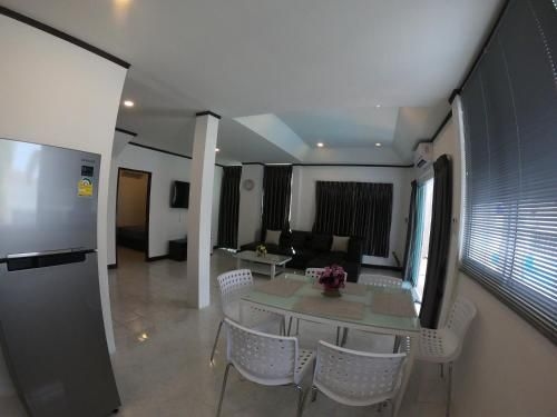 Jomtien Party Villa 4 Bedroom4