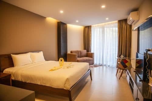 One-Bedroom Apartment