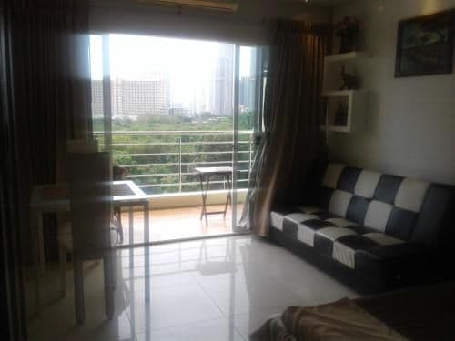 Studio Apartment with Sea View