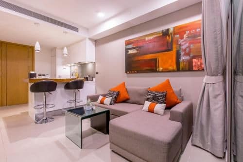 One-Bedroom Apartment
