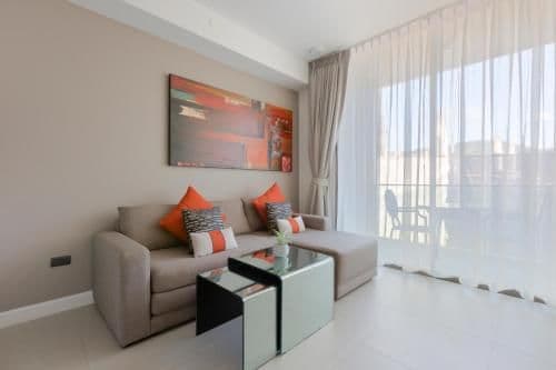 One-Bedroom Apartment