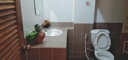 Twin Room with Shared Bathroom