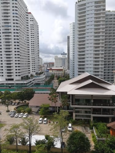 Studio Apartment with Sea View