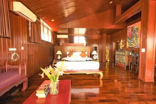 King Suite with Spa Bath
