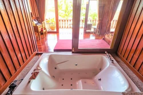 King Suite with Spa Bath