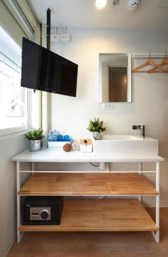 Small Single Room
