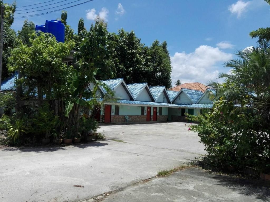 āļāļēāļāļāļāļē āļĢāļĩāļŠāļāļĢāđāļ (Kanjana Resort)0