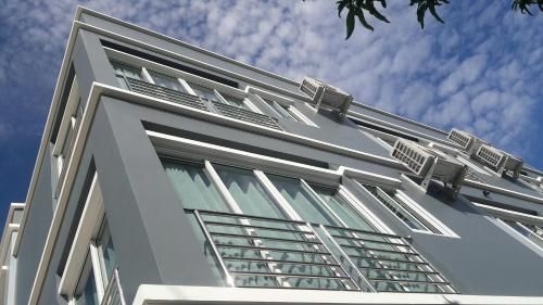 Asia's Beach Apartments0