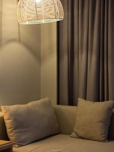Oakwood Hotel Journeyhub Phuket1