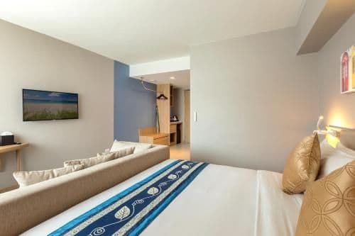 Premier Corner Mountain View