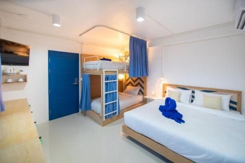 Deluxe Family Room