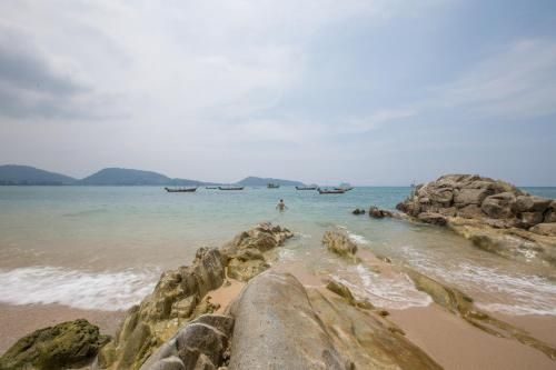 NEW APARTMENT DESIGN SEA VIEW 1311