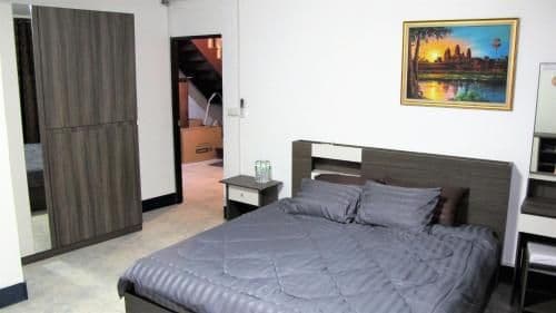 Deluxe Double Room (2 Adults + 1 Child)