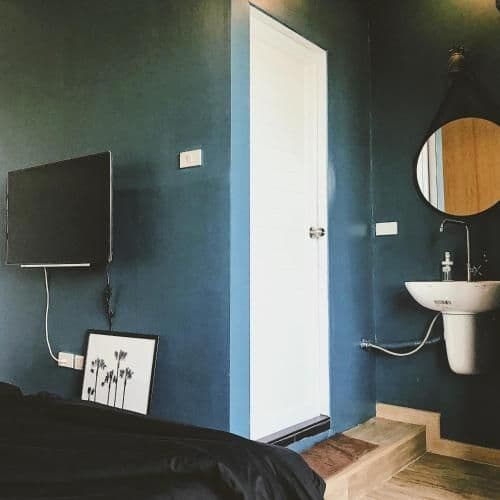 Twin Room with Private Bathroom