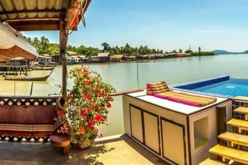 Panoramic sea view villa with private infinity pool0