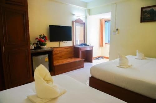 Standard Twin Room