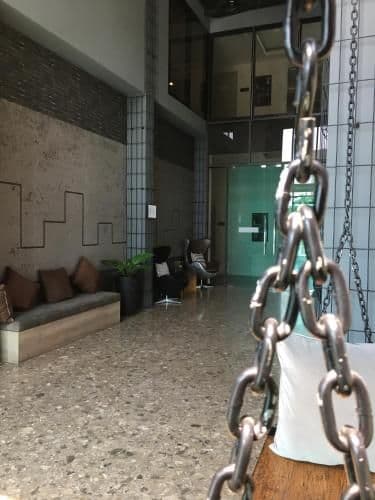 Apartment with Lake View