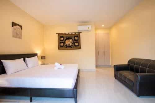 Brand New 6 Bedroom Modern Luxury Pool Villa Brand New 6 Bedroom Modern Luxury Pool Villa