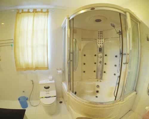 Sairung Villa 7 Bedroom in Patong Beach Sairung Villa 7 Bedroom in Patong Beach