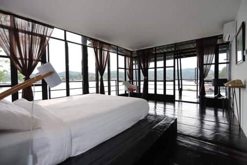 Baan Mae Nam Baan Mae Nam