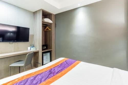 Standard Apartment