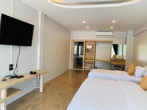 Triple Room