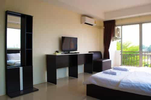 Nantharom Hotel and Restaurant Nantharom Hotel and Restaurant