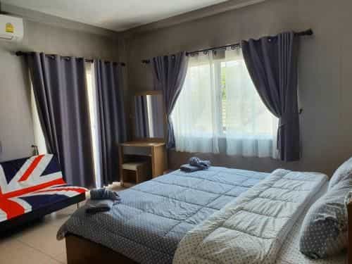 Townhouse near Airport&Central airport plaza (1) Townhouse near Airport&Central airport plaza (1)