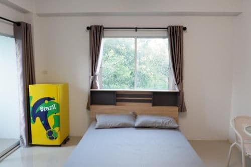 Apartment with Garden View