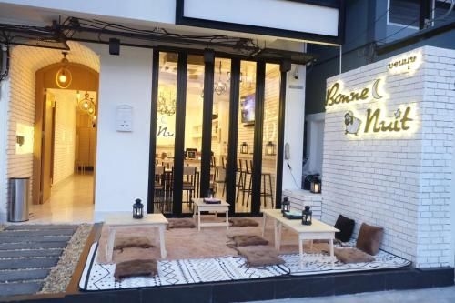 Bonne Nuit Hotel, Hua Hin0